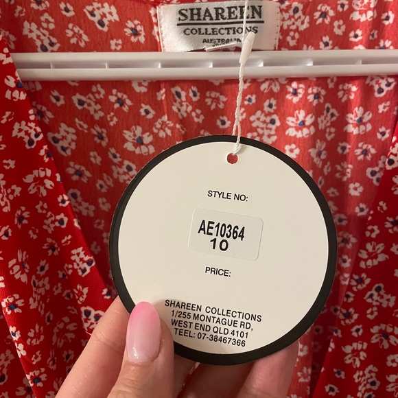 Red floral dress from Australia - Picture 4 of 5